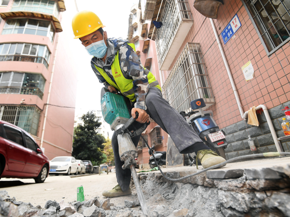 “智能地釘”預(yù)警系統(tǒng)